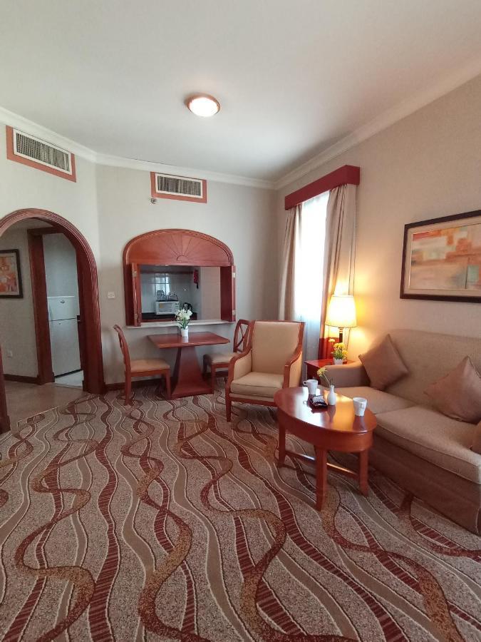 Al Diar Capital Hotel Abu Dhabi Buitenkant foto