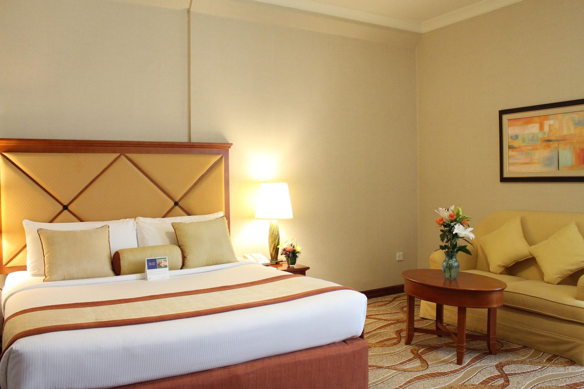 Al Diar Capital Hotel Abu Dhabi Buitenkant foto
