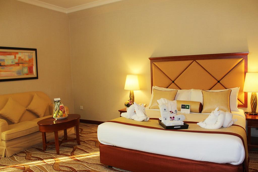 Al Diar Capital Hotel Abu Dhabi Buitenkant foto